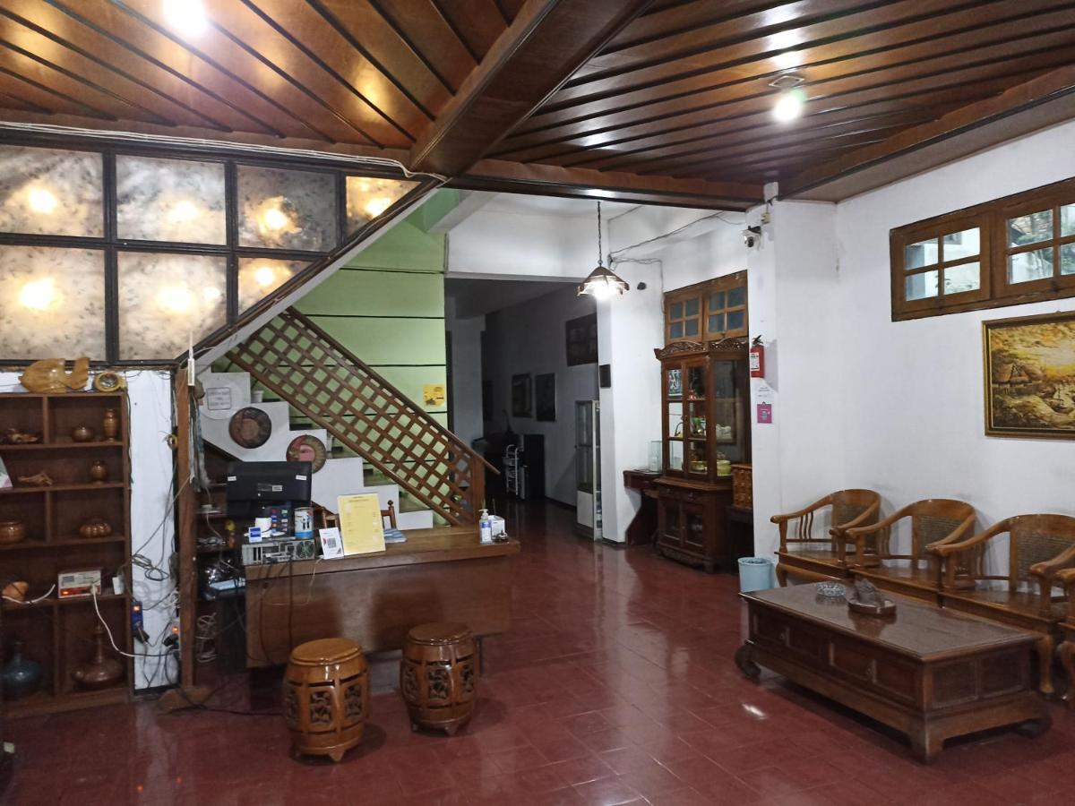 Sartika Hotel Prawirotaman Джок'якарта Екстер'єр фото